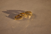 The Relic - Gld Stirrup