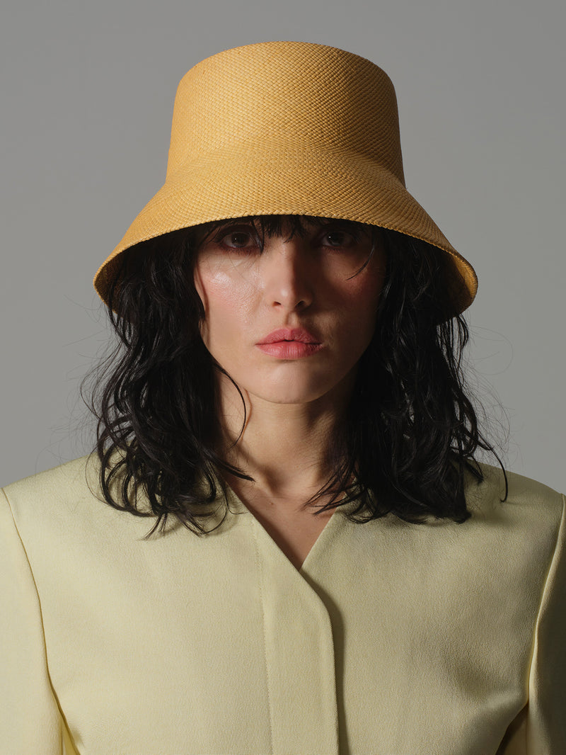 Horse Stirrup-Adorned Golden Bucket Hat